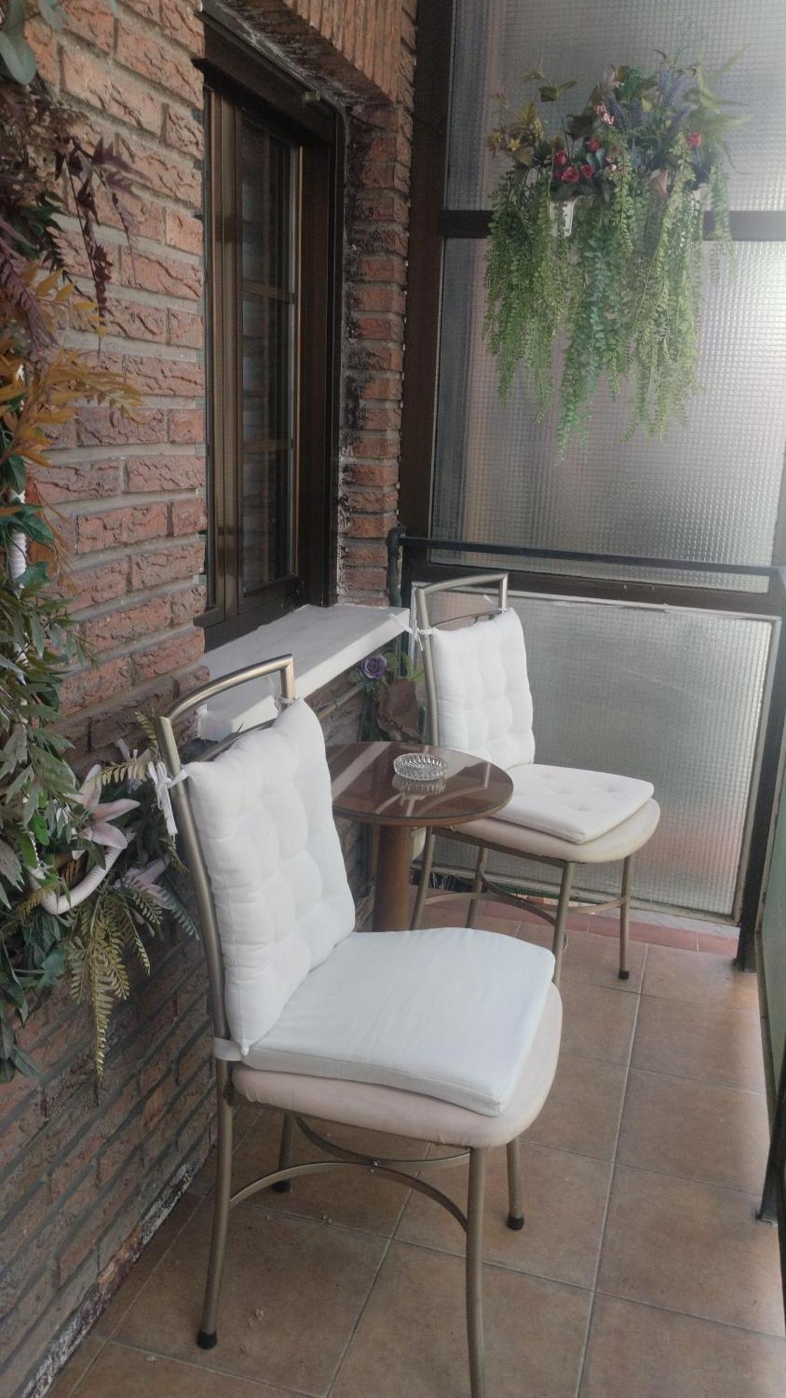 Habitaciones Individuales En Apartamento Madrid Bagian luar foto